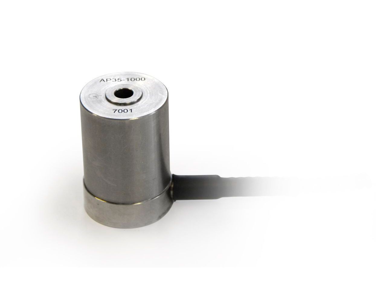 AR35-495x400